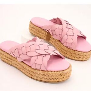 Excellent Cecelia New York Pink Leather Grace Sandals size 10 $199 retail!